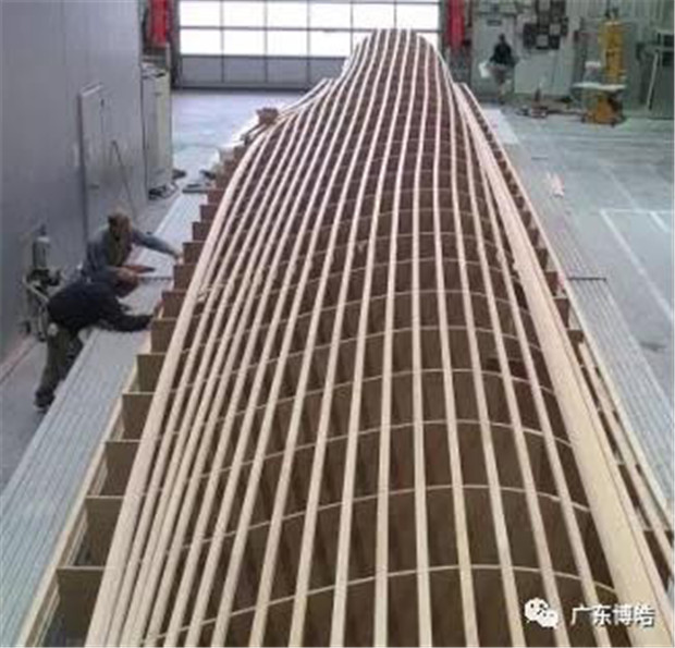 五軸加工中心應用:風電模具制造 -2