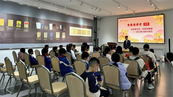 緬懷英烈志，傳承民族魂—黃花崗七十二烈士陵園祭奠活動    -5